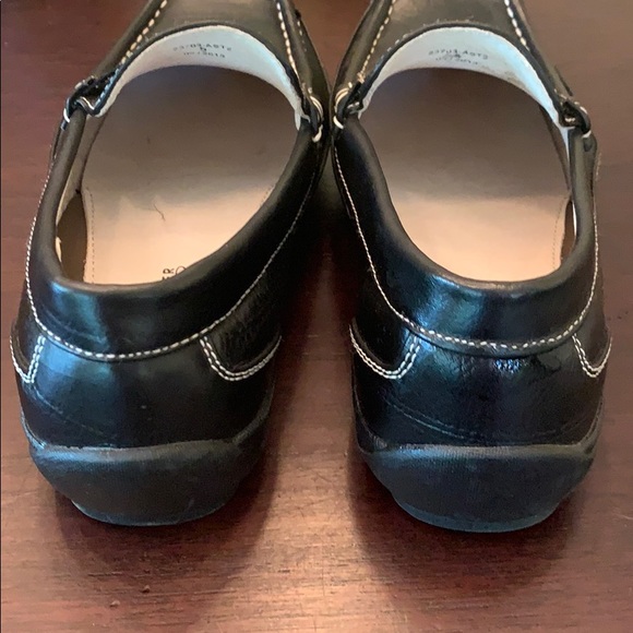 East strider Boy’s dress shoes - Picture 2 of 3